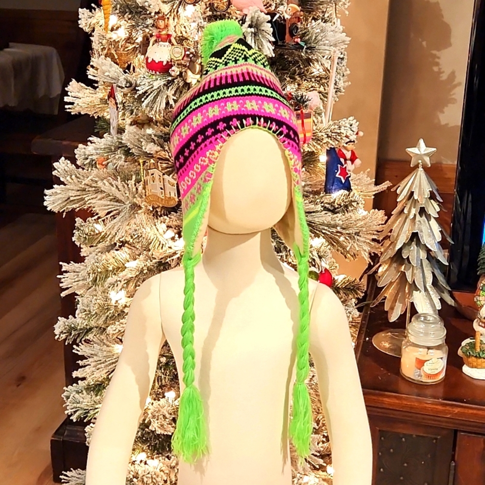 KIDS NEW WINTER KNIT HAT GREEN CLEARANCE